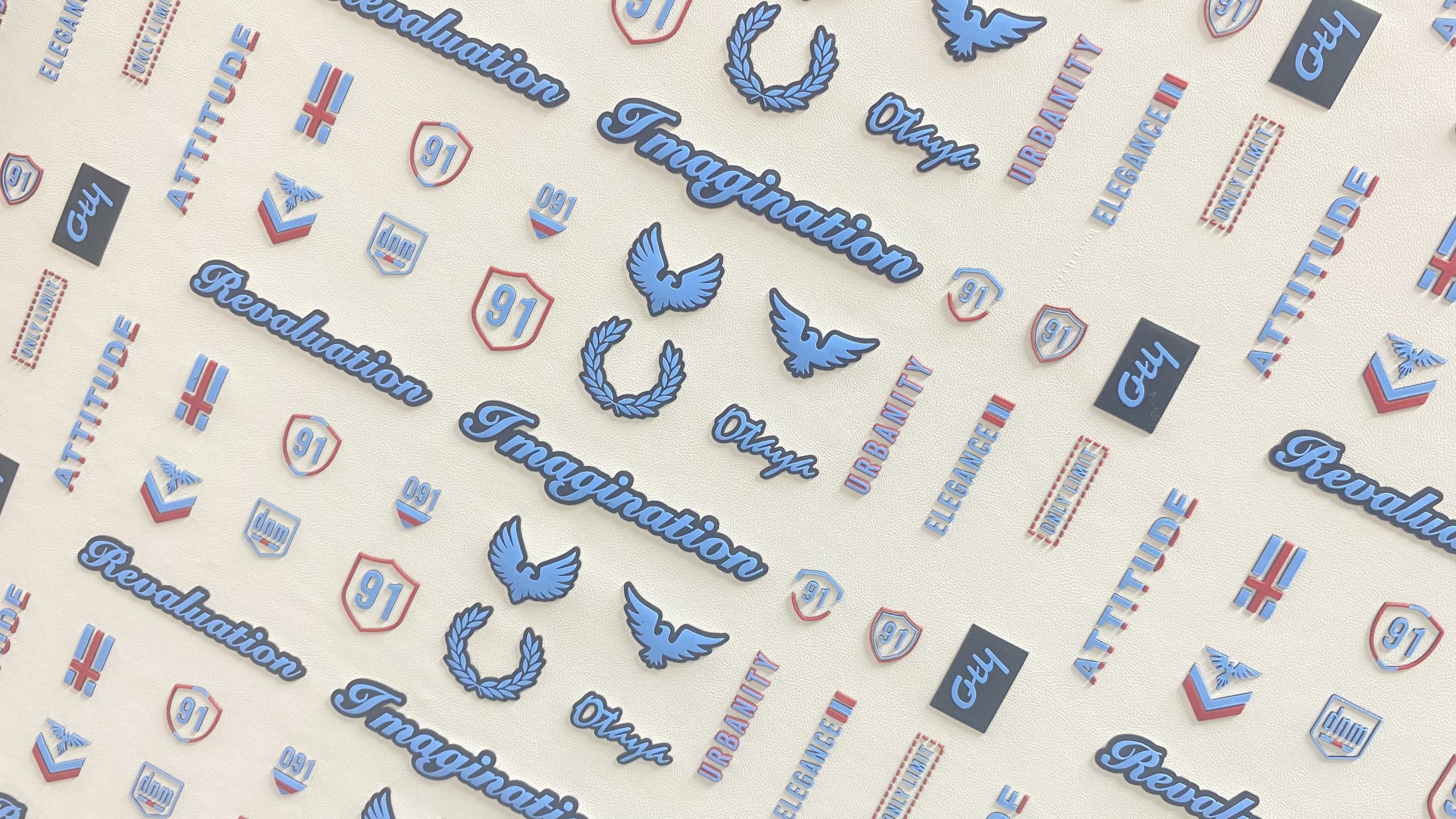 Screen printed silicone heat transfer label with custom logo -Labelsun